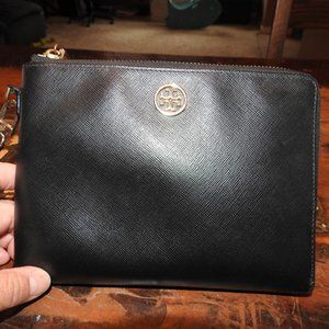 Tory Burch Accessory wallet wristlet full zip
